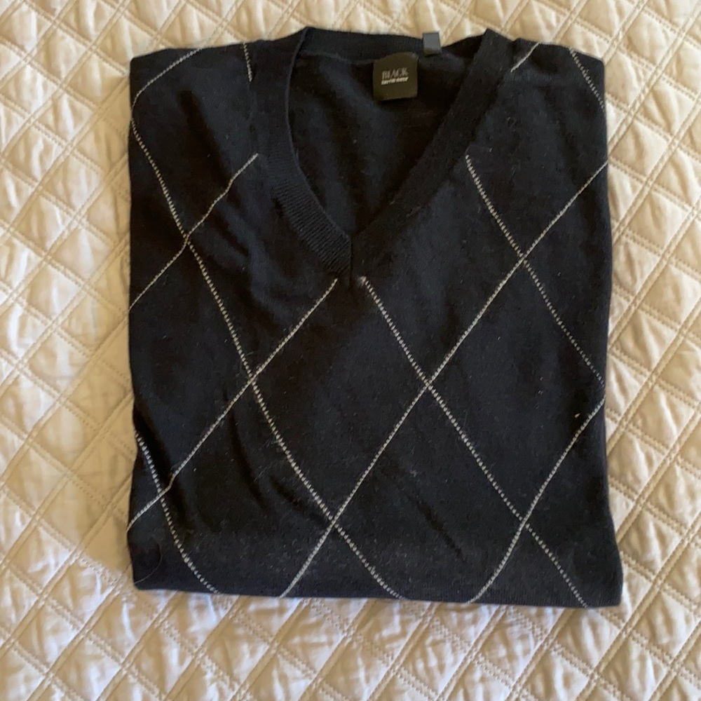 Men’s Saks Fifth Avenue cashmere sweater